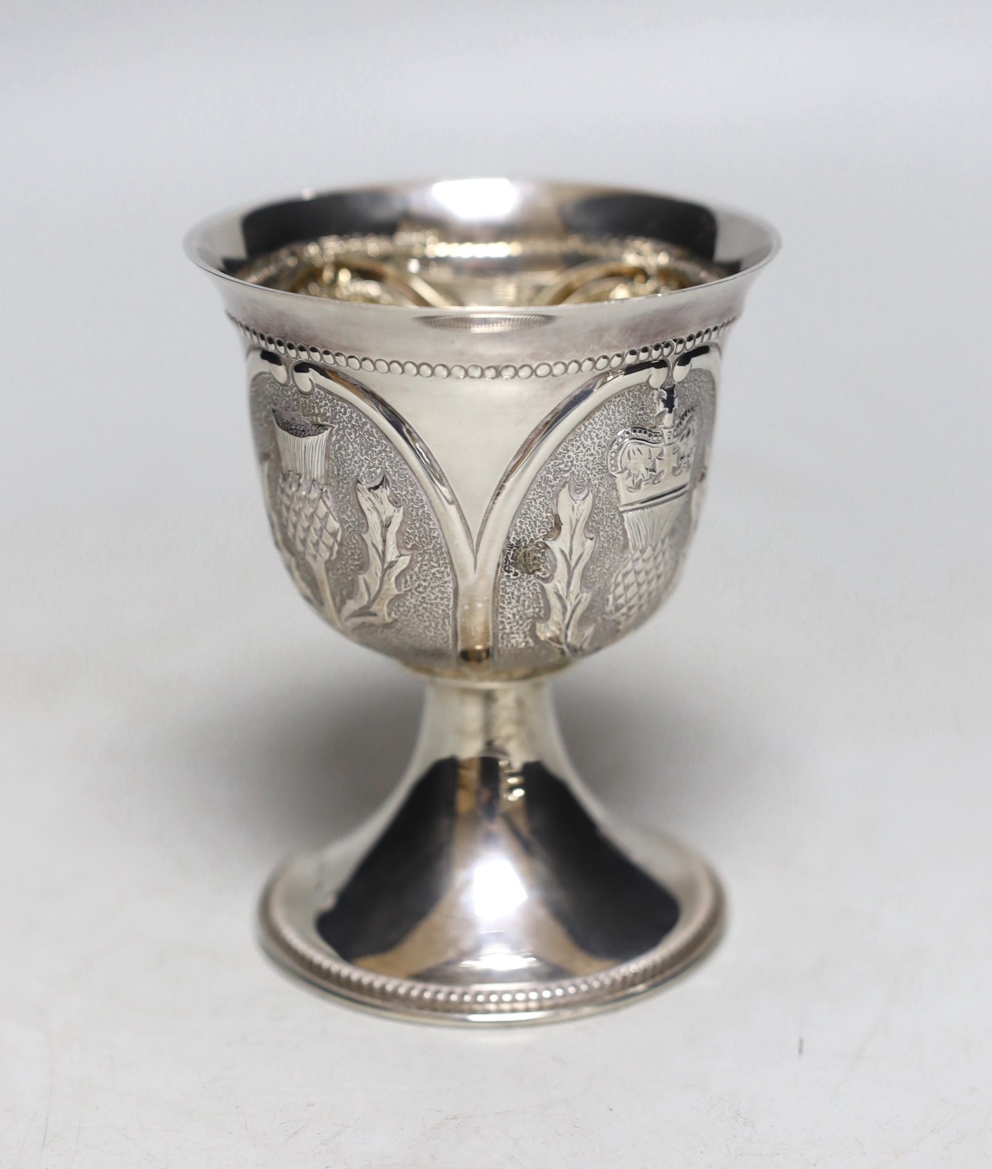 An Elizabeth II Scottish silver limited edition Millennium commemorative goblet, by Richard Jarvis, numbered 42/250, Edinburgh, 2000, height 10.6cm, 8.1oz.